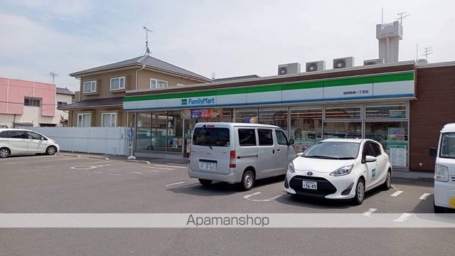 コンビニ　ファミリーマート福岡柳瀬一丁目店（コンビニ）まで618m