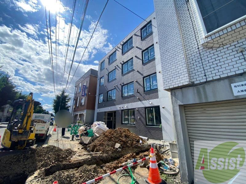 地下鉄東西線 南郷７丁目駅 徒歩5分 4階建 新築の外観写真