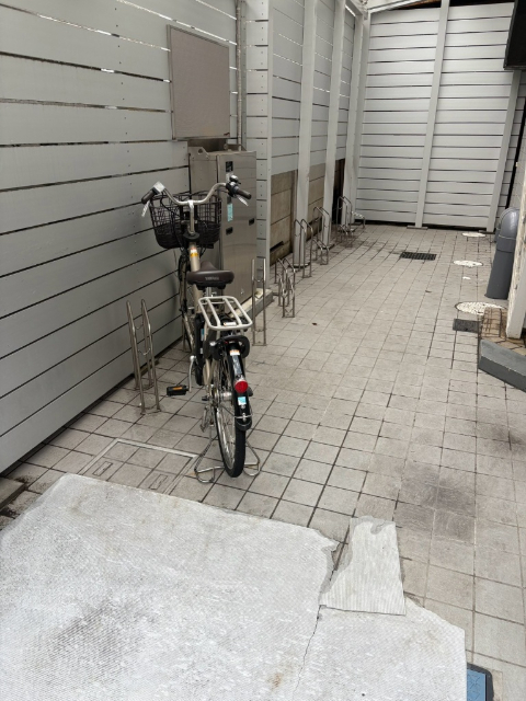 第六若井ビルの外観写真