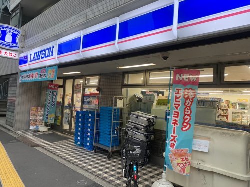 コンビニ　ローソン 本駒込五丁目店（コンビニ）まで140m