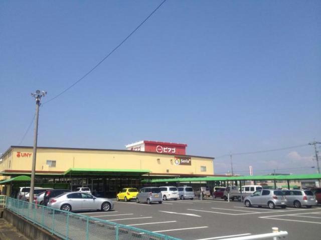 スーパー　ピアゴ鶉店（スーパー）まで2196m