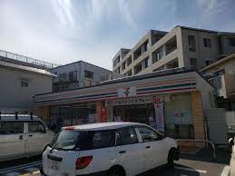 コンビニ　セブンイレブン 神戸日向2丁目店（コンビニ）まで692m