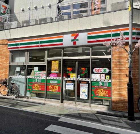 コンビニ　セブンイレブン 練馬上石神井駅西店（コンビニ）まで623m