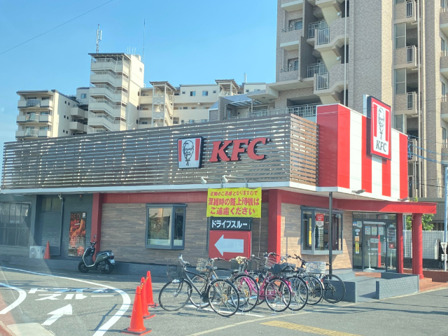 飲食店　ケンタッキーフライドチキン檀溪通り店（飲食店）まで176m