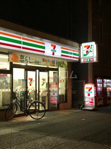 コンビニ　セブンイレブン 大阪立売堀3丁目店（コンビニ）まで46m