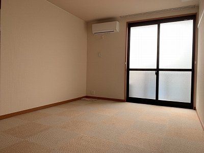 ＪＲ埼京線 北与野駅 徒歩17分 3階建 築16年の居間写真