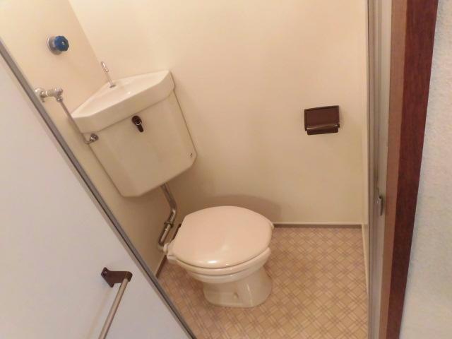 ラ・ヴィレットのトイレ写真