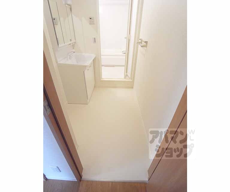 洗面設備　脱衣所です・