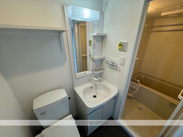 地下鉄中央線 緑橋駅 徒歩8分 13階建 築2年の内装写真