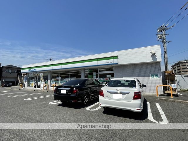 地下鉄名港線 日比野駅 徒歩15分 3階建 築3年の周辺写真