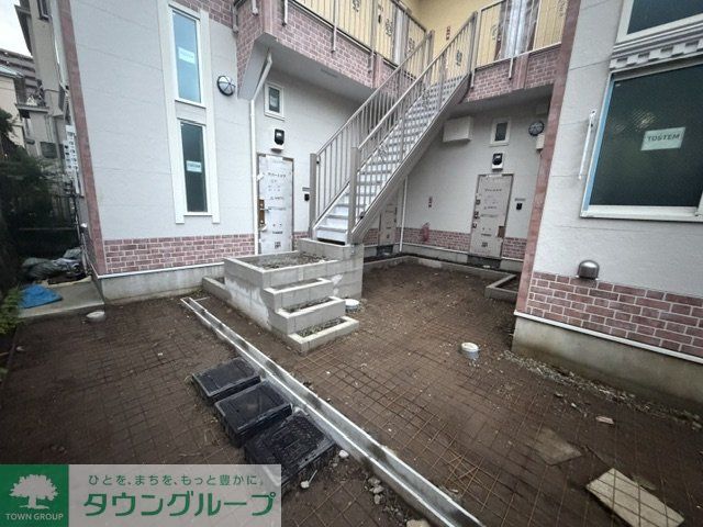 エントランス　バルコニー