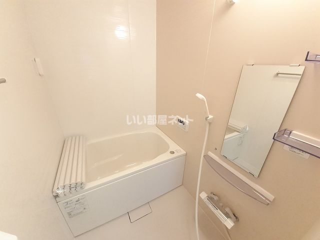 岩沼市二木一丁目佐藤様貸家東棟の風呂写真
