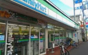 コンビニ　ファミリーマート 江古田日芸前店（コンビニ）まで283m