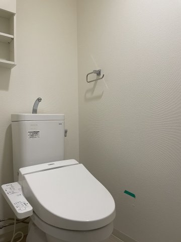 地下鉄鶴舞線 鶴舞駅 徒歩9分 12階建 築10年のトイレ写真