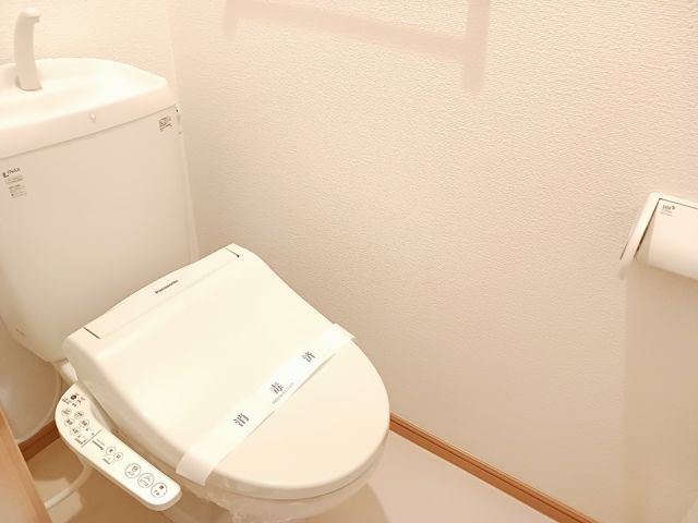 プレミナンス Bのトイレ写真