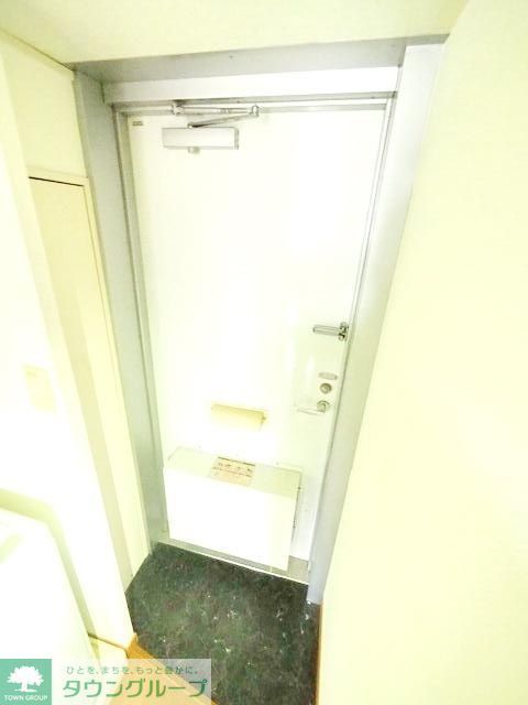 レオパレスキャッスル Y Tの玄関写真