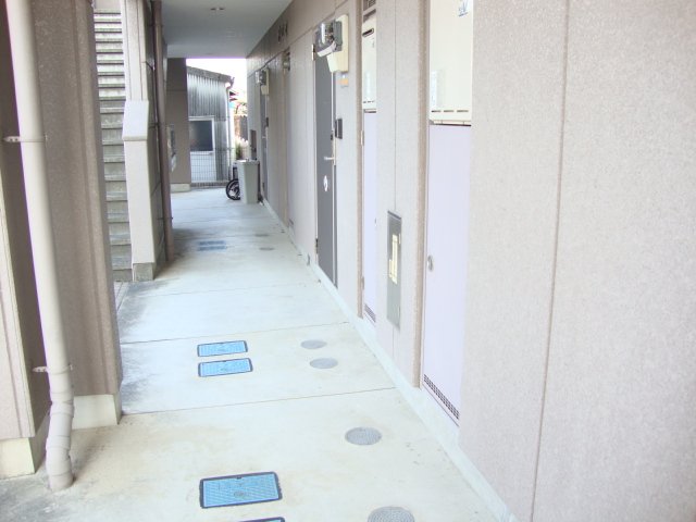 その他共有部分　外観写真（昼）