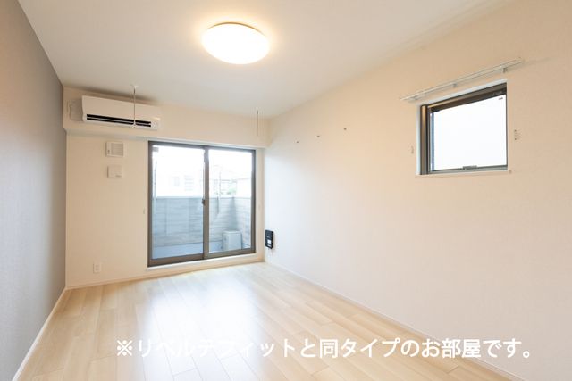 小田急線 向ケ丘遊園駅 徒歩5分 3階建 新築の居間写真