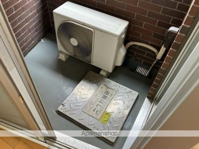 東急目黒線 不動前駅 徒歩6分 6階建 築26年の居間写真
