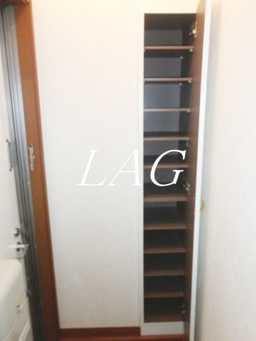 玄関　玄関です。