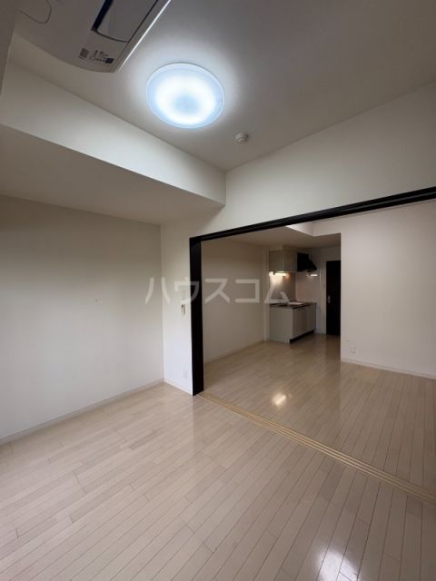 インテリジェンス御堂の内装写真