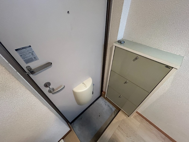 玄関　同型タイプ