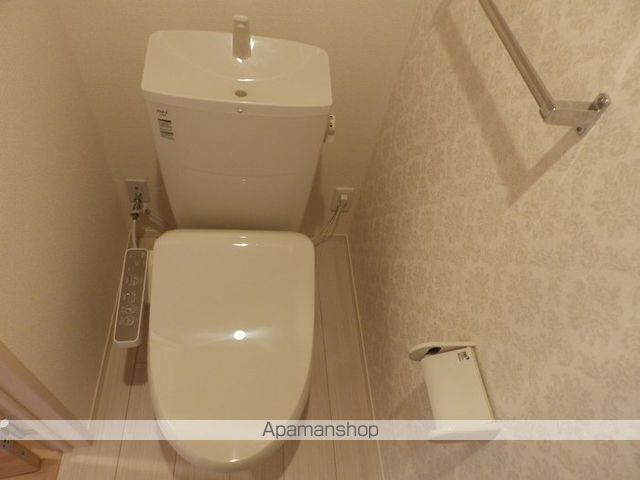 モンボヌールのトイレ写真