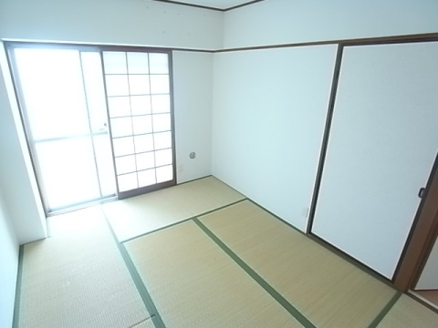 甲子園第2松並ハイツの内装写真