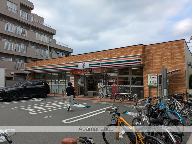 コンビニ　セブンイレブン（コンビニ）まで86m