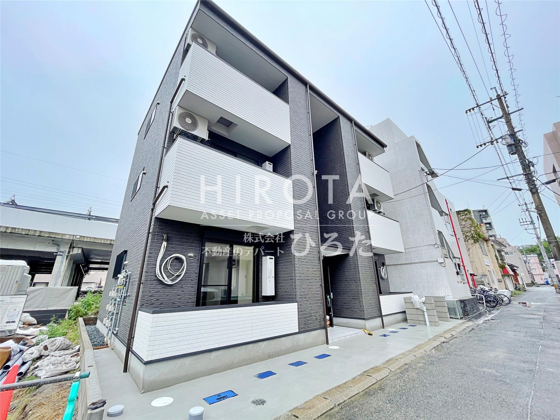 建物外観　工事中写真