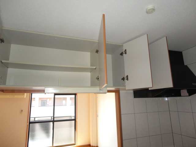 その他　吊戸棚