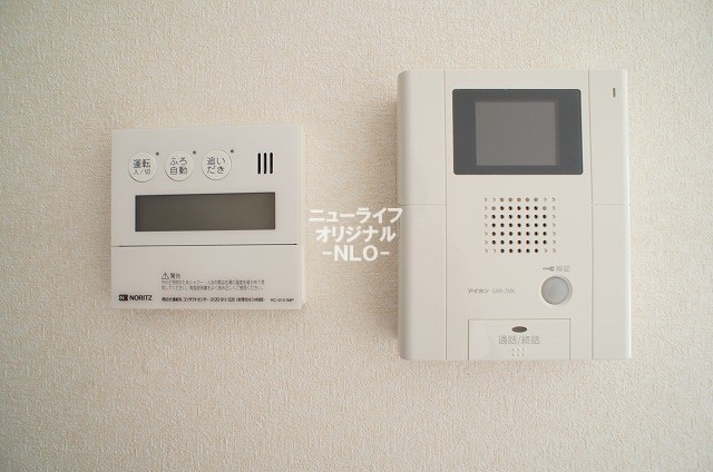 セキュリティ　室内から来訪者を確認できるTVモニターホン付で安心です☆