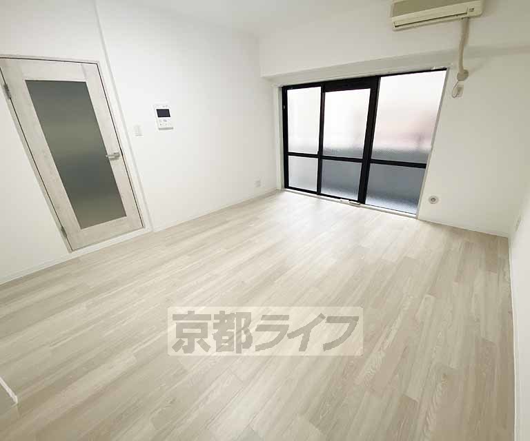 居室・リビング　阪急西院駅徒歩３分の好立地物件！