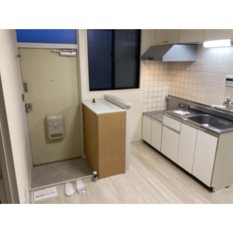 ＪＲ八高線 児玉駅 徒歩18分 3階建 築36年の玄関写真