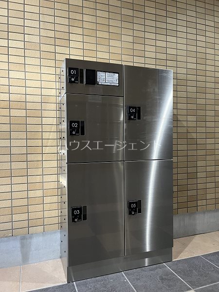 その他　宅配BOX完備