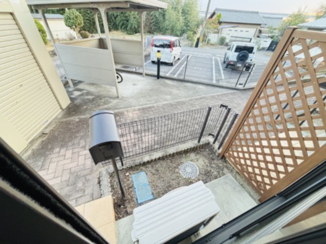 庭　※同物件別号室の写真になります