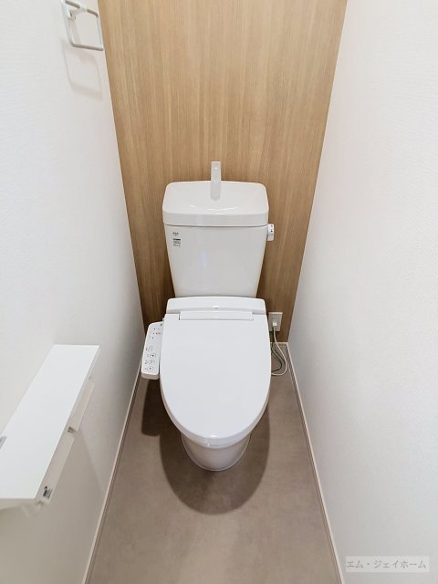 湖とそよ風のLUMINOUSのトイレ写真