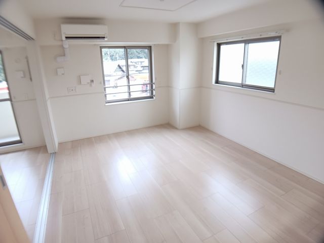 ariettaの居間写真