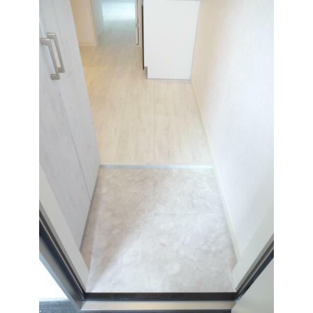 玄関　シンプルで使いやすい玄関です