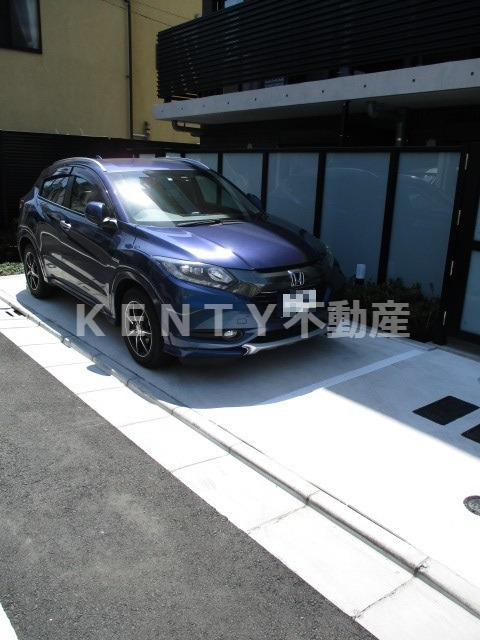 駐車場　駐車場です