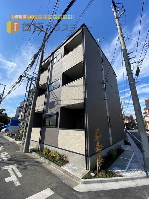 建物外観　落ち着きのある住宅地の中のオシャレアパート。