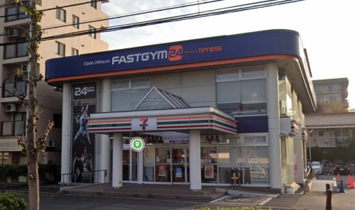 コンビニ　セブンイレブン 船橋市場店（コンビニ）まで225m