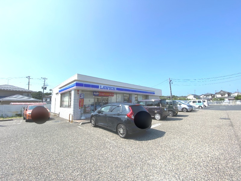 コンビニ　ローソン新潟青山7丁目店（コンビニ）まで589m