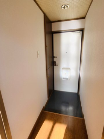 玄関　別号室の画像です。ご参考下さい