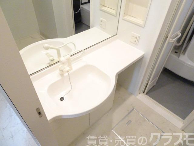 クレッセント・スクエアの内装写真