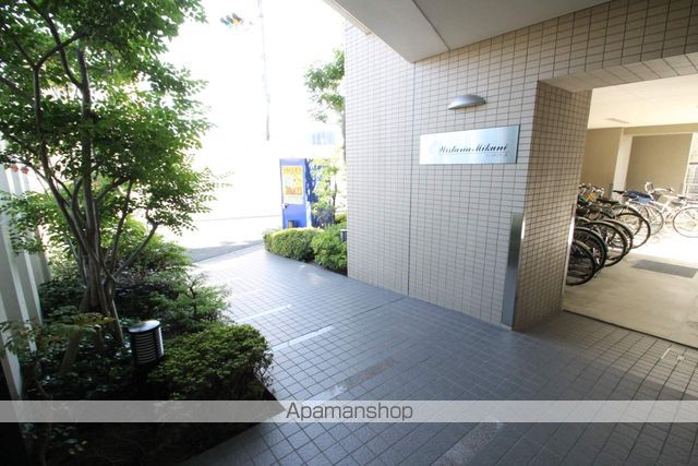 阪急宝塚線 三国駅 徒歩10分 9階建 築19年の外観写真