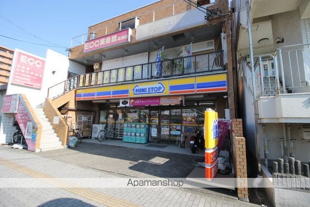 コンビニ　ミニストップ高畑駅前店（コンビニ）まで754m