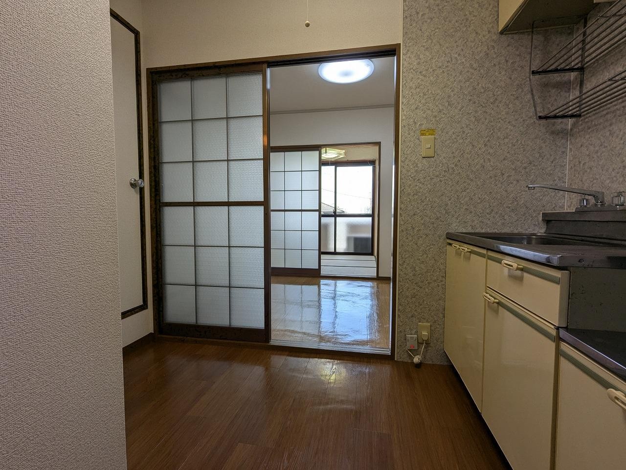 セジュール新南新屋の玄関写真