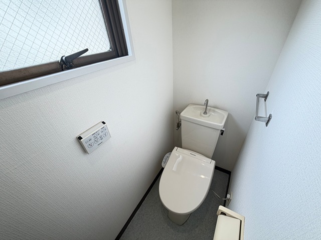 小林ビルのトイレ写真