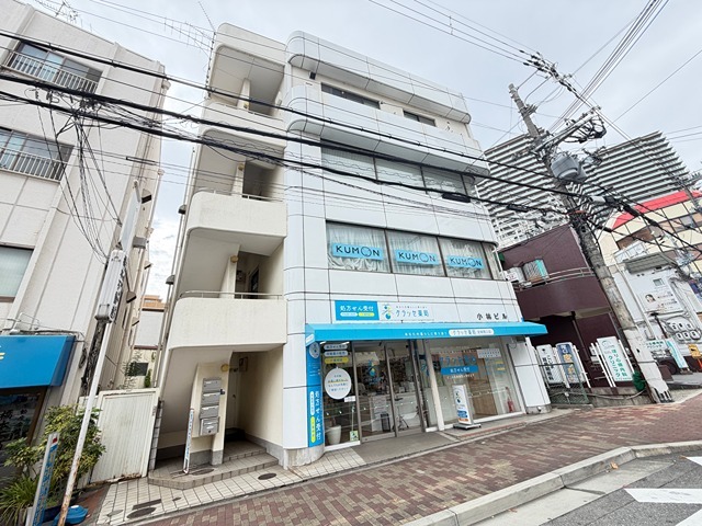小林ビルの外観写真